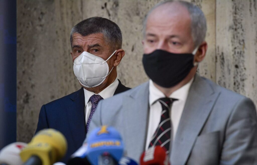 Prymula navrhne nouzový stav, vláda ho bude schvalovat ve středu. Andrej Babiš řekl, že… Náhledový obrázek