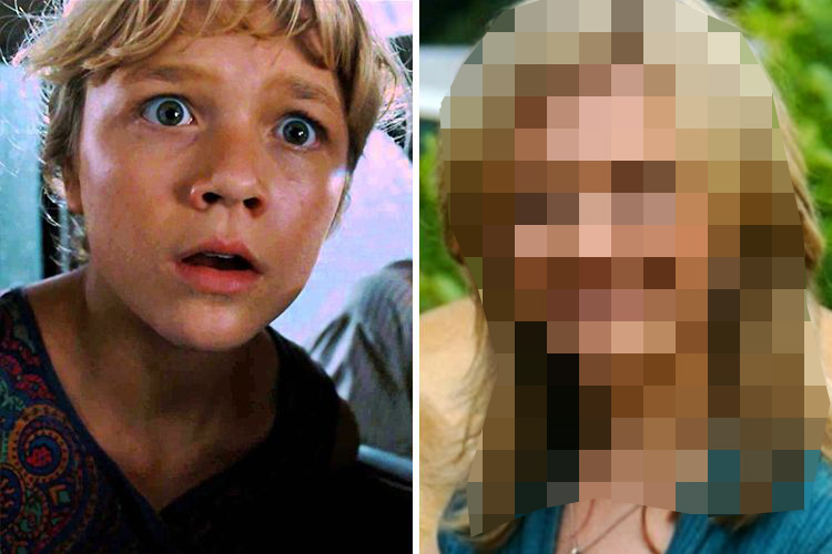 Víte, čím se dnes živí Ariana Richardsová z Jurského parku? Krásná čtyřicátnice to dnes válí jinde! Náhledový obrázek