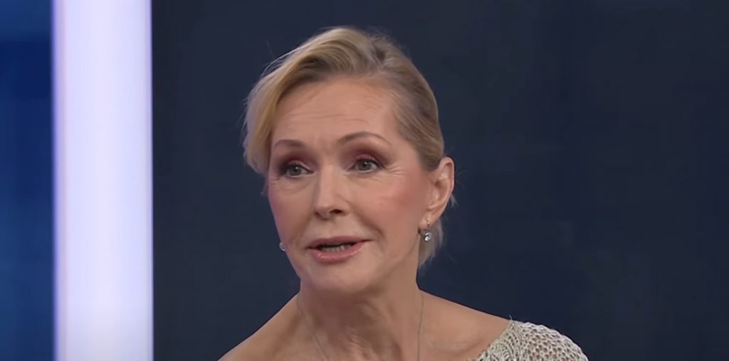 Helena Vondráčková se pochlubila fotkou z kokpitu soukromého letadla. Takto létá na koncerty! Náhledový obrázek