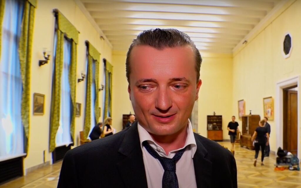 Velmi nečekaně nás opustil herec Dan Heriban. Co za to může, prozradil lékař  Náhledový obrázek