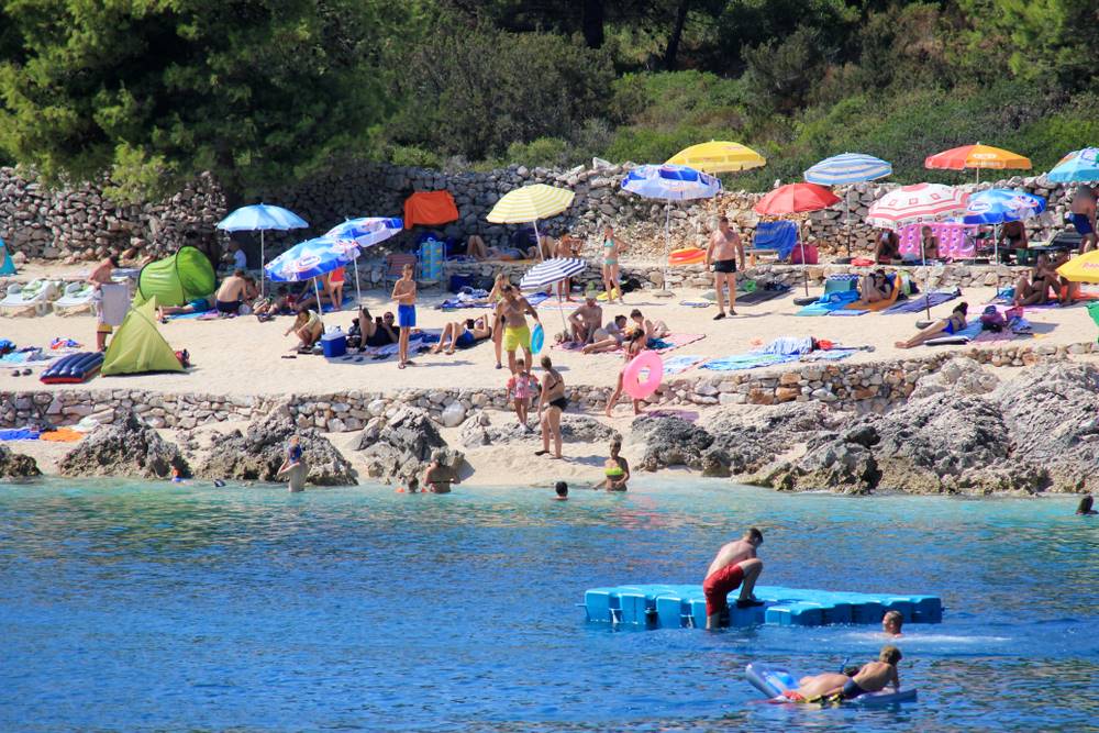 Takhle hrozné to nikdy nebylo. Chorvatsko trápí katastrofa, lidé vůbec nemohou vyjít ven Náhledový obrázek