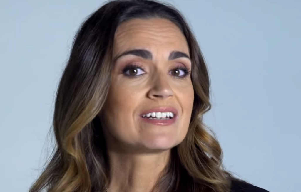 Daniela Písařovičová ukázala perfektní postavu na pláži. Vypadá jak Řecká bohyně Náhledový obrázek