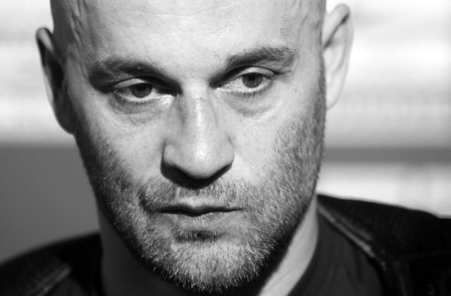 Dvanáct let uplynulo od nehody. Tady je vzpomínka na Pavla Demitru a hokejové hrdiny Náhledový obrázek