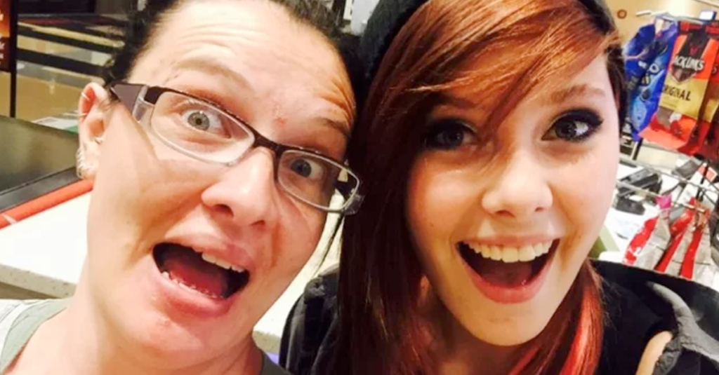 15letá dívka byla zneužita cizím mužem.  Když matka uvidí test DNA, zhroutí se jí celý svět Náhledový obrázek