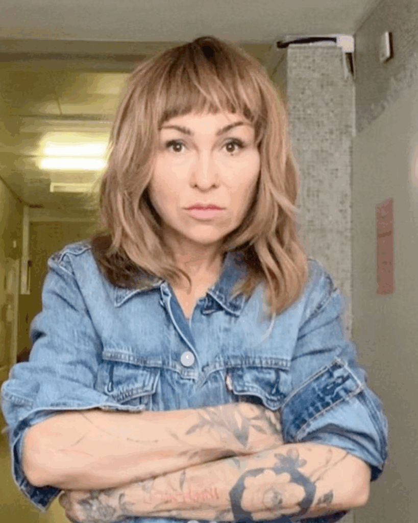 Kaira Hrachovcová překvapila fanoušky radikální proměnou: krátký účes jí dodal novou energii Náhledový obrázek