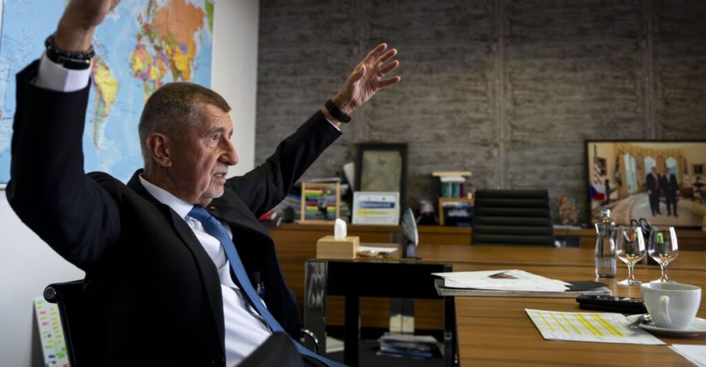 Babiš odhalil strategii na zredukování Sněmovny: Ušetříme, uvedl a pak zkritizoval Pekarovou Náhledový obrázek