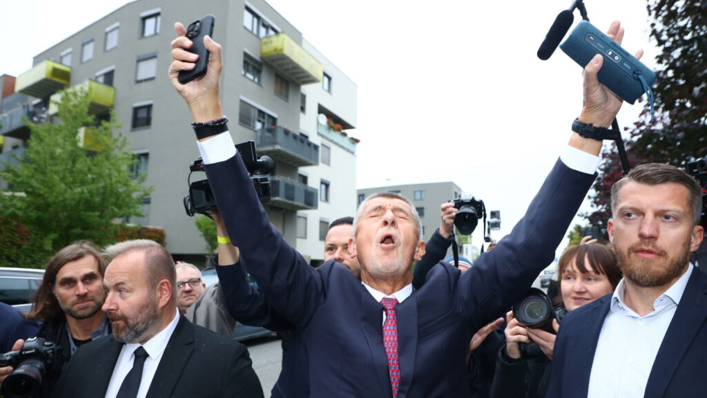 Andrej Babiš v centru pozornosti, internet se směje parodii na něj a Turkovi Náhledový obrázek