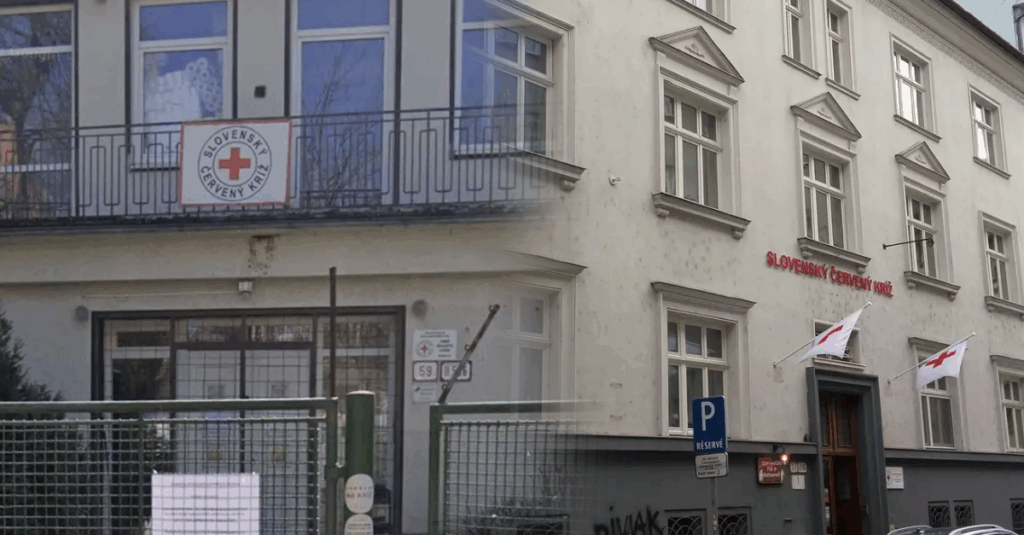 Šokující skandál v Červeném kříži: Dobrovolníci v šoku, co se tam dělo! Náhledový obrázek