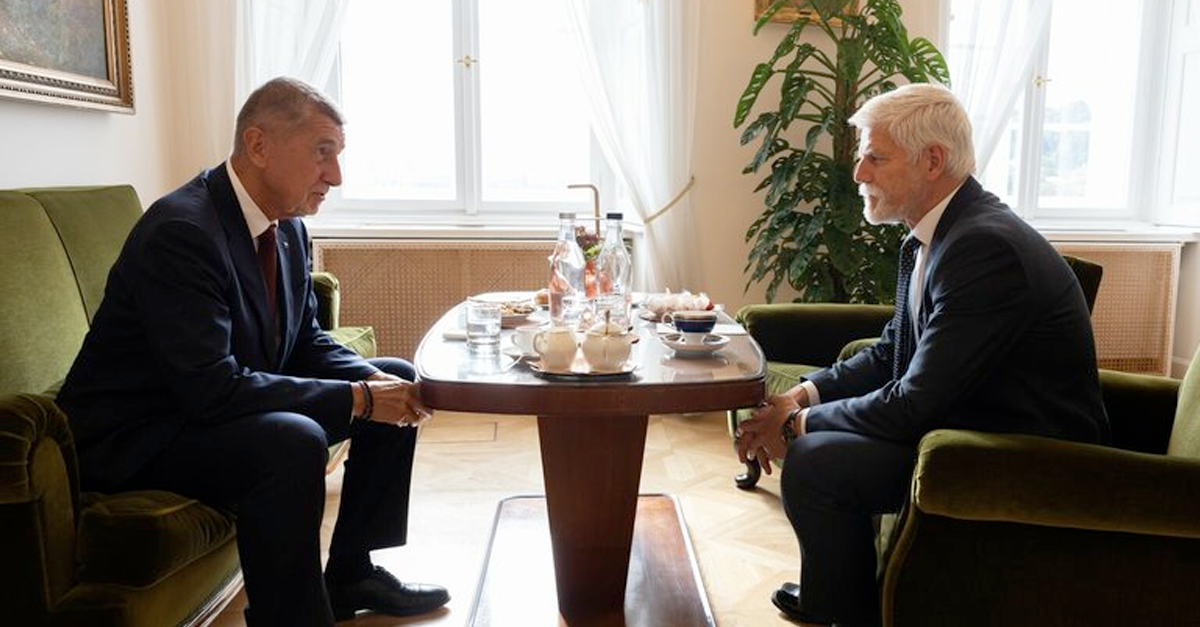 Odvolat prezidenta, změnit zákon nebo zvýšit důchody? Babišovy „možnosti“, jak vyřešit vlastní střet zájmů Náhledový obrázek